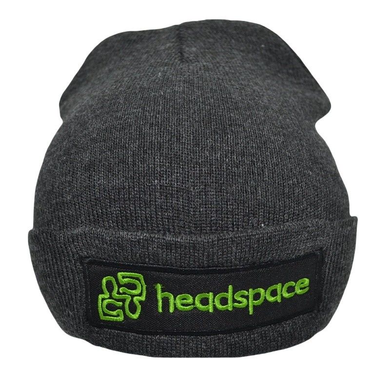 Embroidery Patch Custom Made Winter Knitted Beanie Grey Colour For Adults